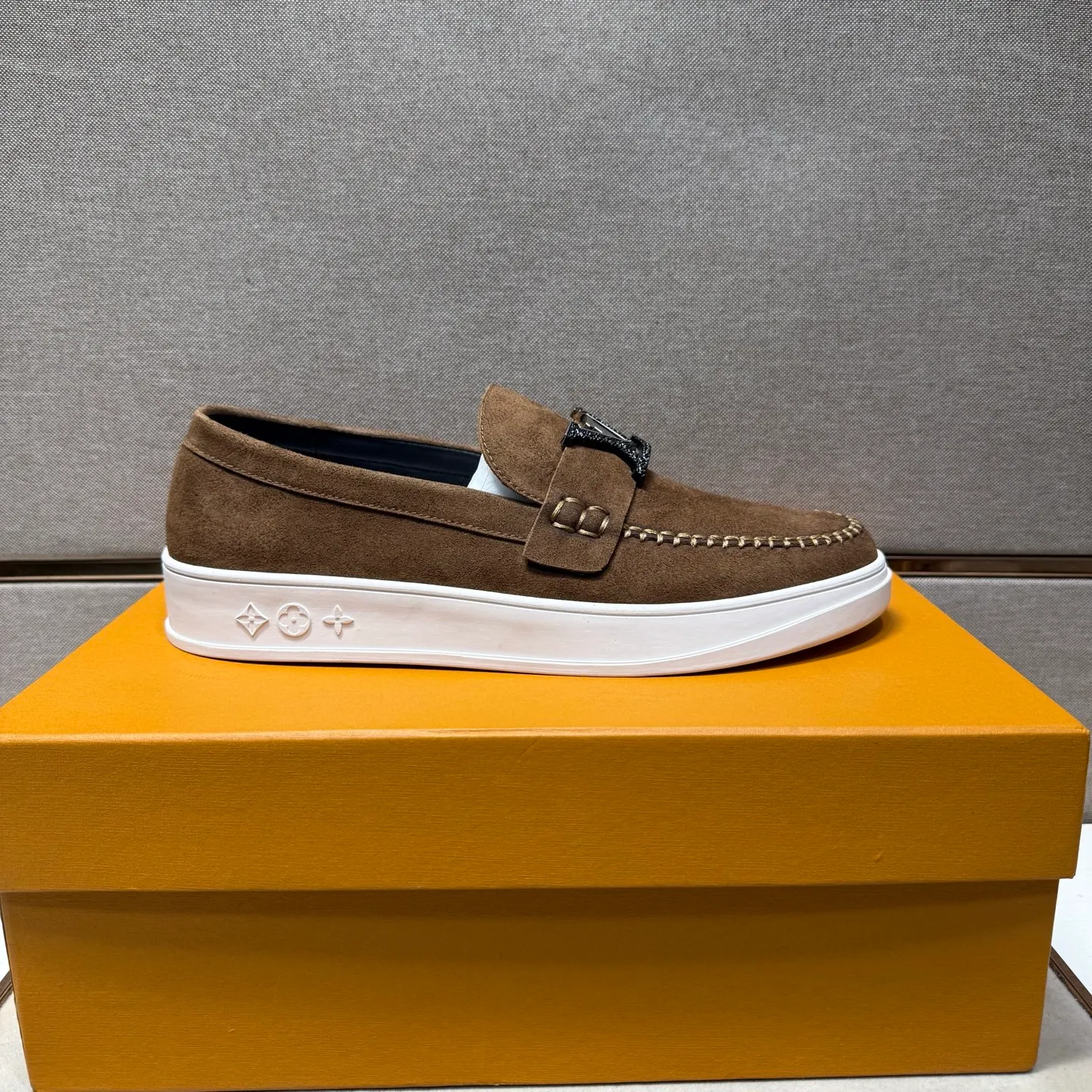 Men's men's shoes 💰pp442【LV～】men's casual shoes 2025z cabinet sales simultaneously 🔶Size: 38-44#️⃣ 🔷3 colors🔜The upper is made of multi-material splicing ➕Genuine leather lining, comfortable and breathable, sole: original comfortable and wear-resistant outsole, ⚠️real thing📱photographed🎬real thing is better📢📢📢